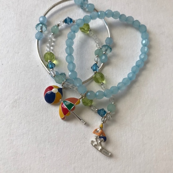 Beach Balls Stretch Bracelets Set of 3 Surfer Girl - Picture 4 of 8